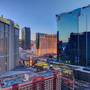 Mgm Signature-32-607 F1 Track & Strip View Balcony Las Vegas